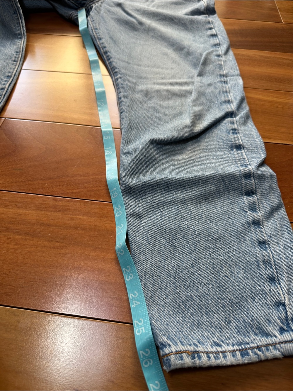 Levis Light Blue Women's High-Rise Jeans 30 - Picture 8 of 15